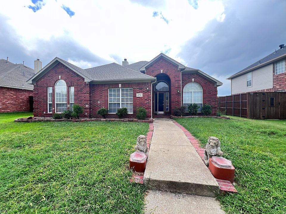 1st image of 2714 Winterberry Dr