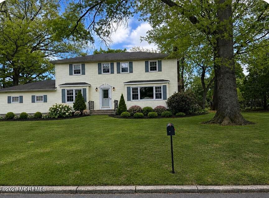 1st image of 14 Silverbrook Place