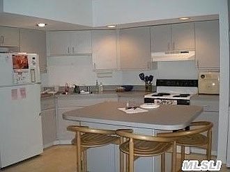 2nd image of 15 Franko Ln