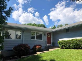 1207 S Allen St, State College, PA 16801