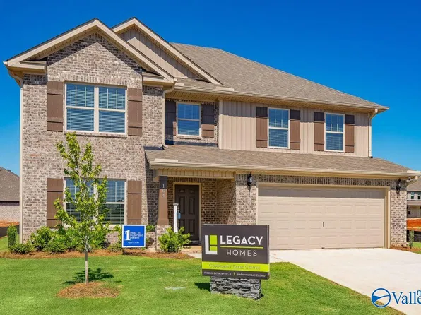 104 Coco Cir, Hazel Green, AL 35750