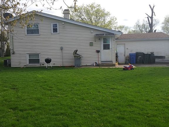 2nd image of 1143 Denver Dr