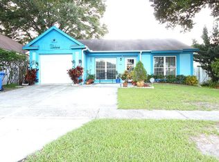 316 Laxton Ln, Valrico, FL 33594