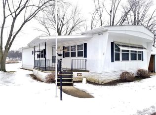 248 Bayview Rd, Elgin, IL 60123