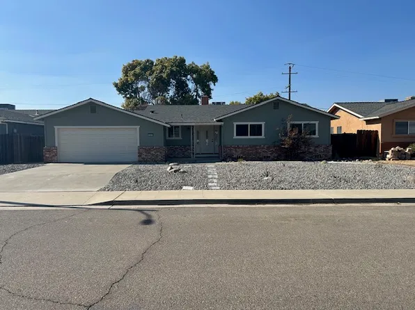 131 S Byron Dr, Lemoore, CA 93245
