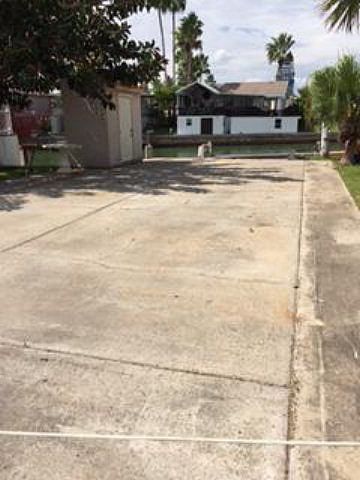 1st image of 484 W Clam Cir