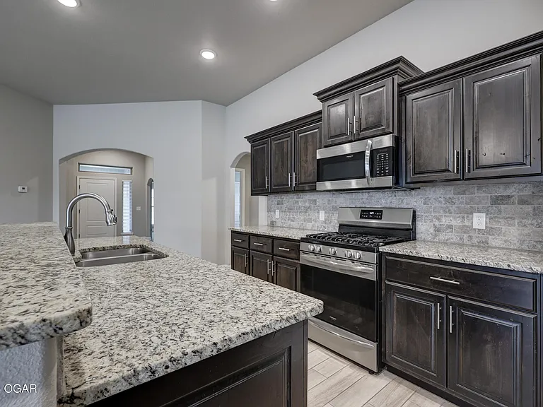 2030 Mardale Cir — Photo 13