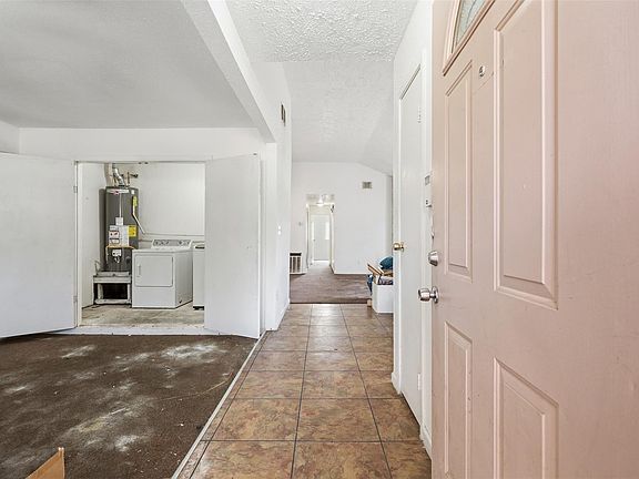 4th image of 10020 Ridgecoral Dr