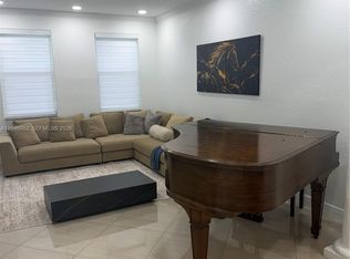 15411 SW 36th Ter #1, Miami, FL 33185