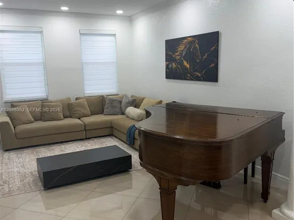 15411 SW 36th Ter, Miami, FL