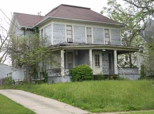 109 College Ave, Oskaloosa, IA 52577