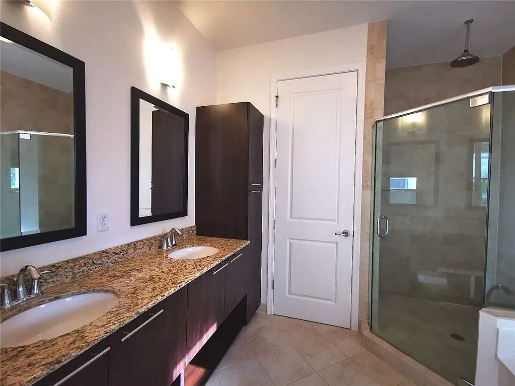 3 bed, 1839 sqft, $4,200 — Photo 4