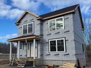 18 Shepherd Ln, Portland, ME 04103