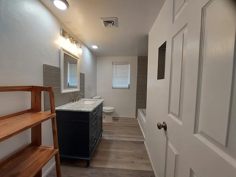 1071 Highland St — Photo 13