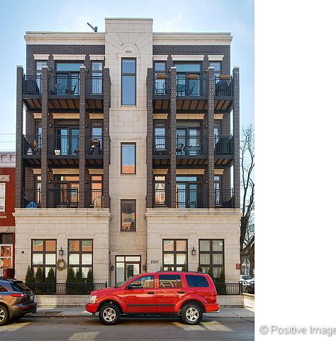 1st image of 2257 W Belmont Ave #4W