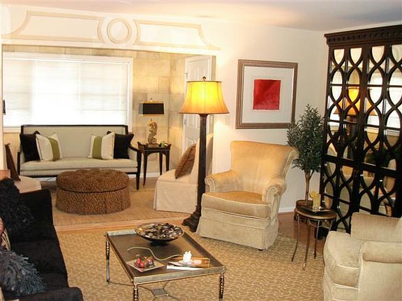 Living Room (Model)