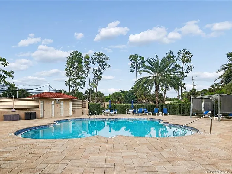 4618 Ashton Ct — Photo 30