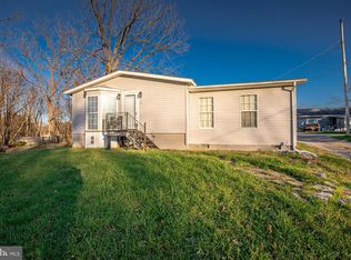 60 Policeman Club Rd, Falling Waters, WV 25419