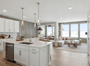 1719 Hauer Trl, Shakopee, MN 55379