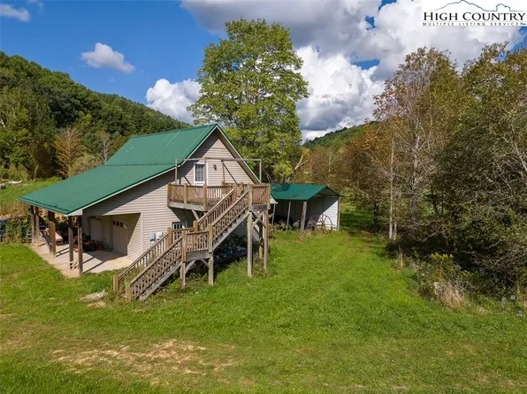 1946 River Breeze Drive, Creston, NC 28615