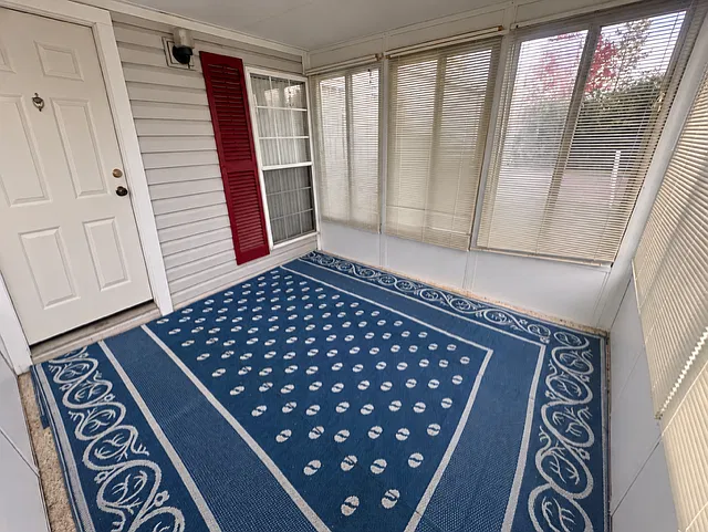 3 bed, 1560 sqft, $635 — Photo 3
