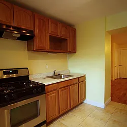 Rented by Gazal International Brokerage Group