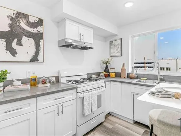 2837 San Marino St, Los Angeles, CA 90006