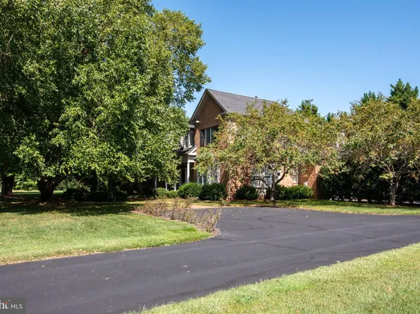28708 Springfield Dr, Easton, MD 21601