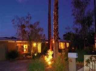 880 E San Lorenzo Rd, Palm Springs, CA 92264