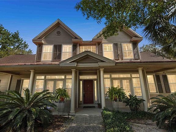 3rd image of 13844 LOUISA COURT