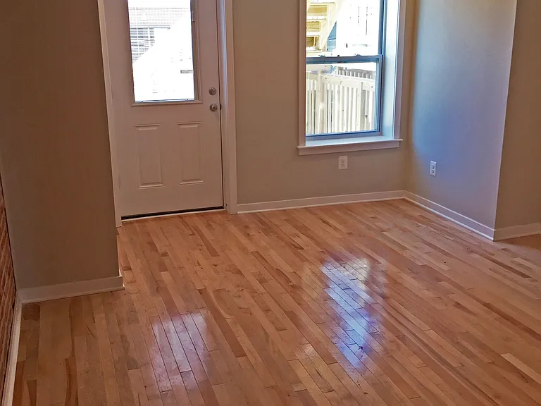 26 N Ellwood Ave — Photo 5