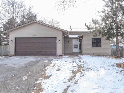 7109 79th Ave N, Brooklyn Park, MN, 55445