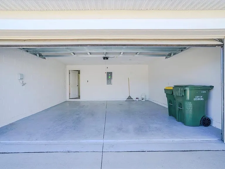 9347 Revere Ave — Photo 20