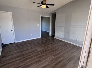 1623 Westbrook Dr APT 3-C, Greenwood, SC 29649