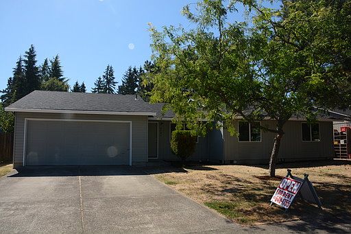 1st image of 4086 NE Laura St