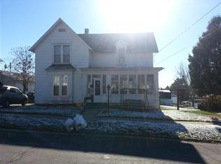 216 Oak St, Lancaster, WI 53813