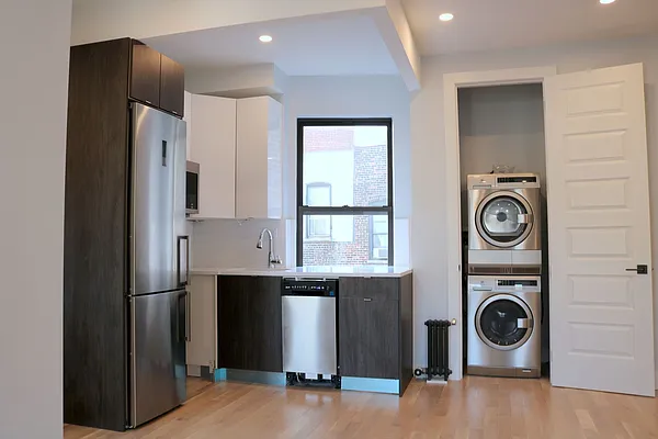 Rented by Uptown Flats LLC | media 1