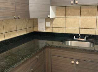 1517 W Morse Ave #515, Chicago, IL 60626