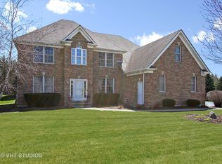 5318 Renee Ave, Crystal Lake, IL 60014