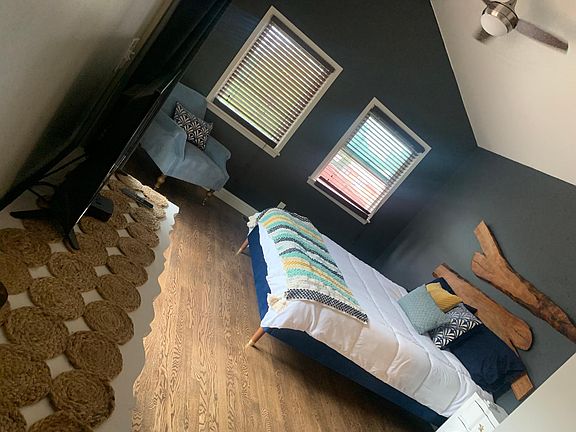 Master bedroom: large bright room