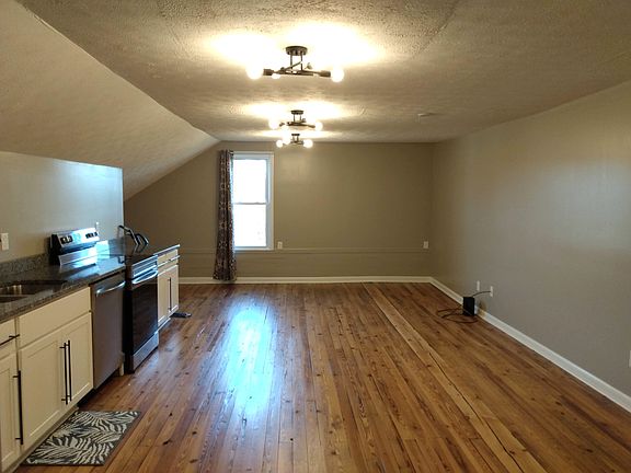 2nd image of 6531-6537 Upper Strasburg Rd