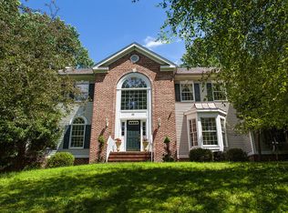 60 Perona Rd, Andover, NJ 07821