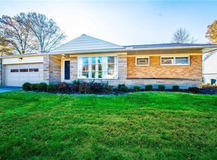 22289 Blossom Dr, Rocky River, OH 44116