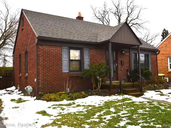 1125 Voorheis St, Pontiac, MI 48341