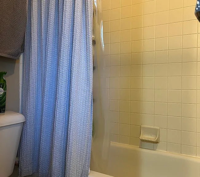 330 Derry Dr — Photo 24
