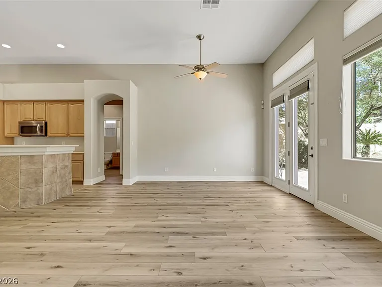 2149 Sentito Cir — Photo 11