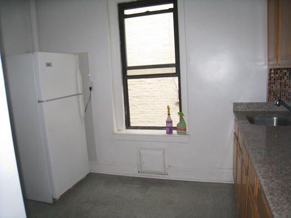 2nd image of 4107 95th St #B4