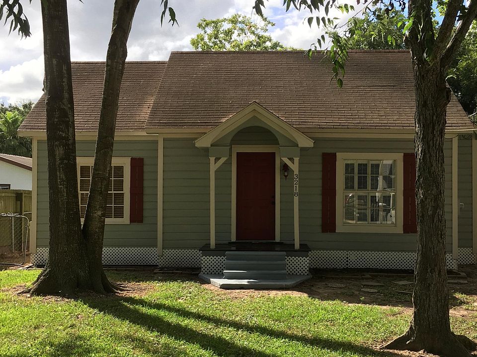 1st image of 3218 North Ave