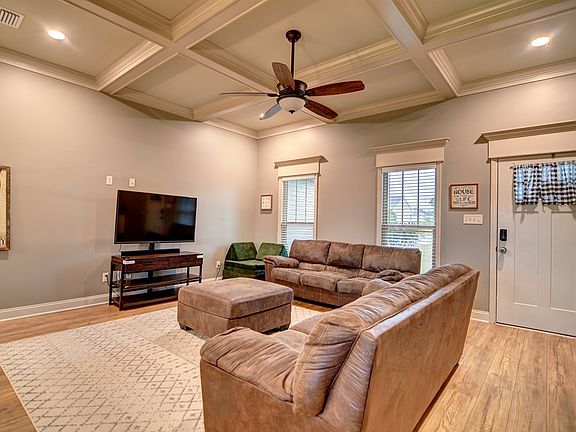 4th image of 3850 Merriman Ct