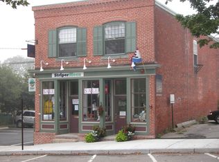 47 Bradford St FLOOR 1, Bristol, RI 02809